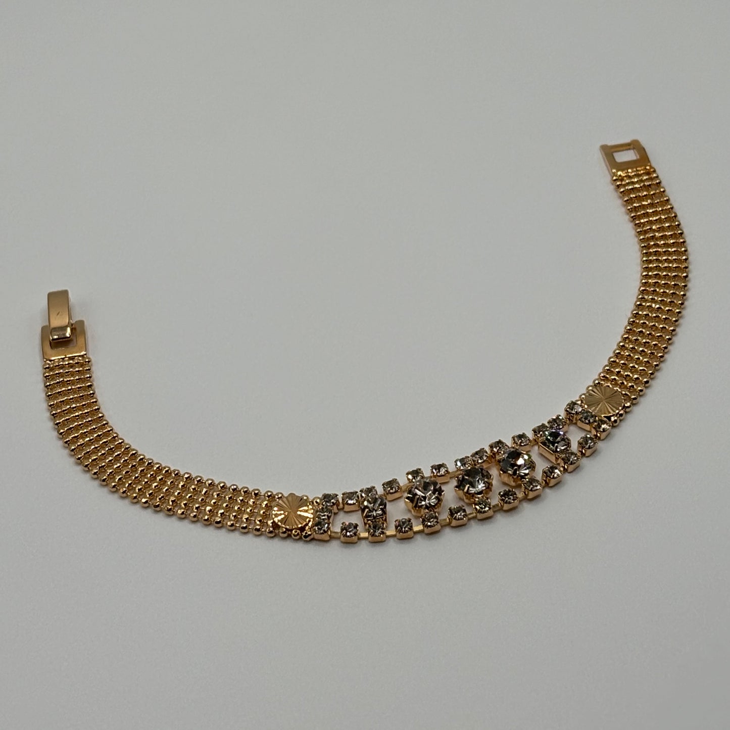 Golden Harvest: The Elegance Lattice Bracelet