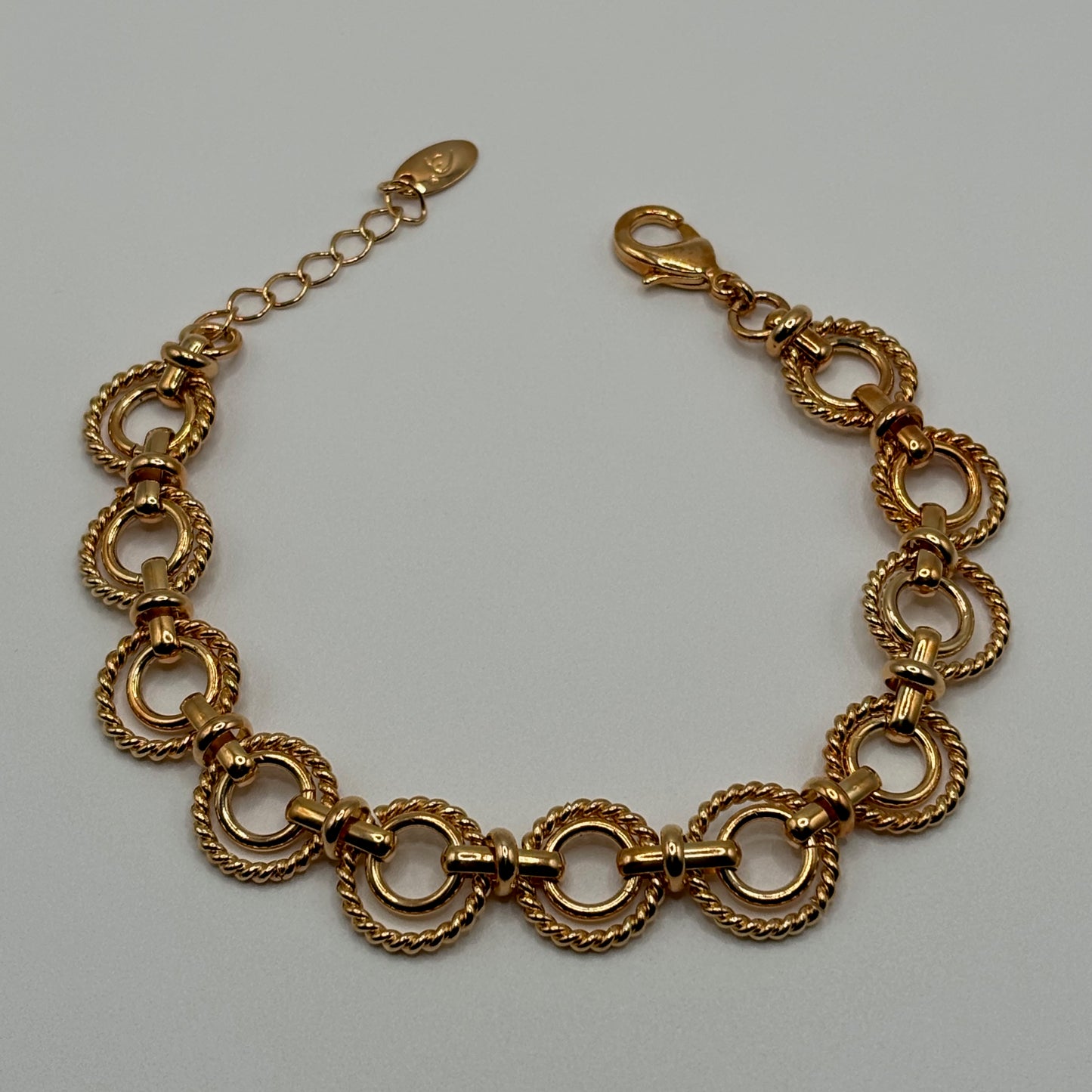 Cirque d'Or: The Golden Ringlets Bracelet