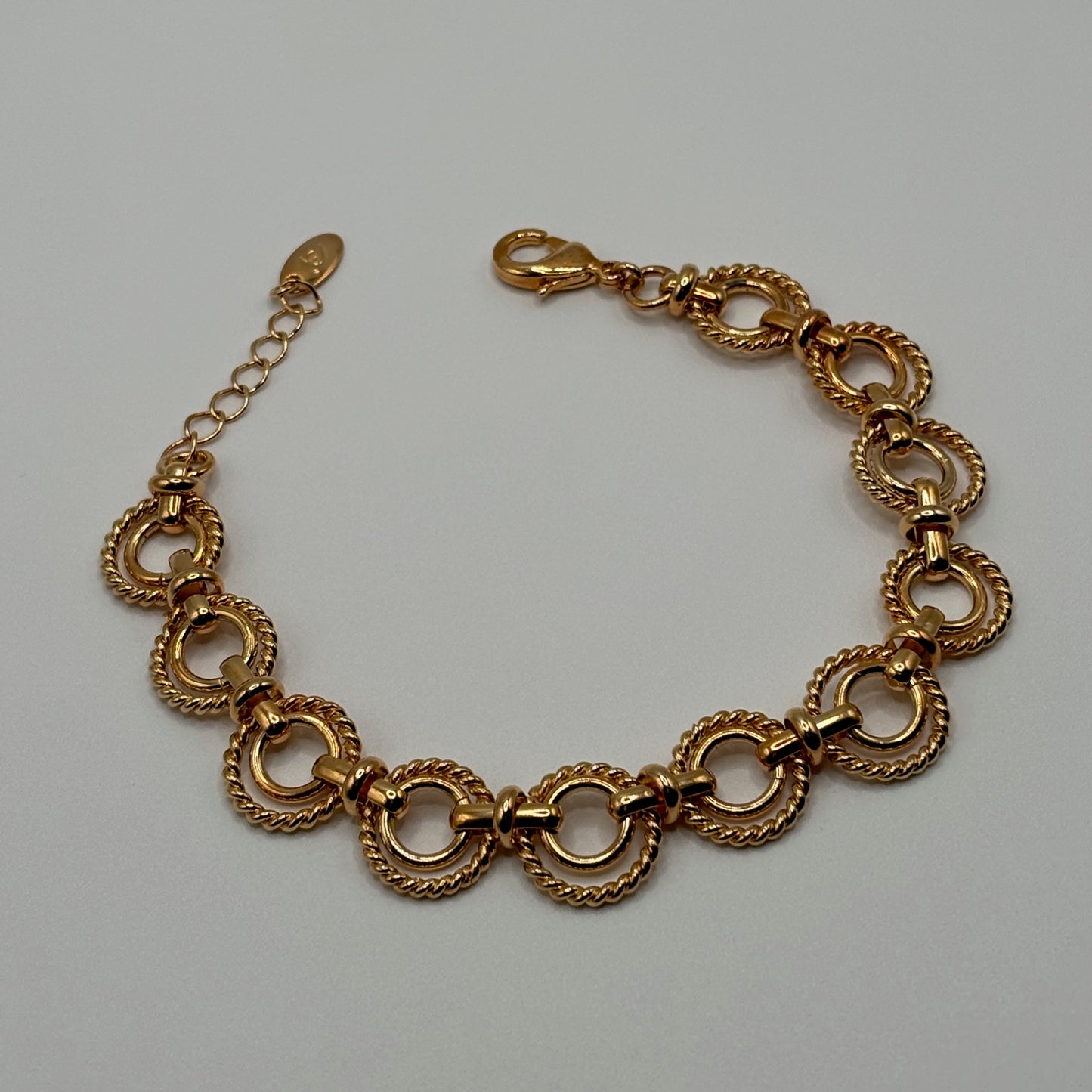 Cirque d'Or: The Golden Ringlets Bracelet