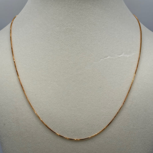 Classic Simplicity: The Sleek Gold Elegant Rope Chain Necklace